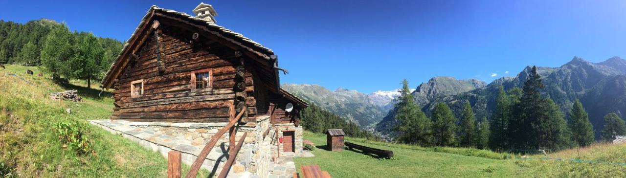 Baite Cialvrina Villa Gressoney-Saint-Jean Kültér fotó
